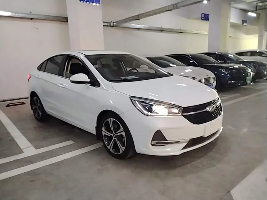 Chery Arrizo 5