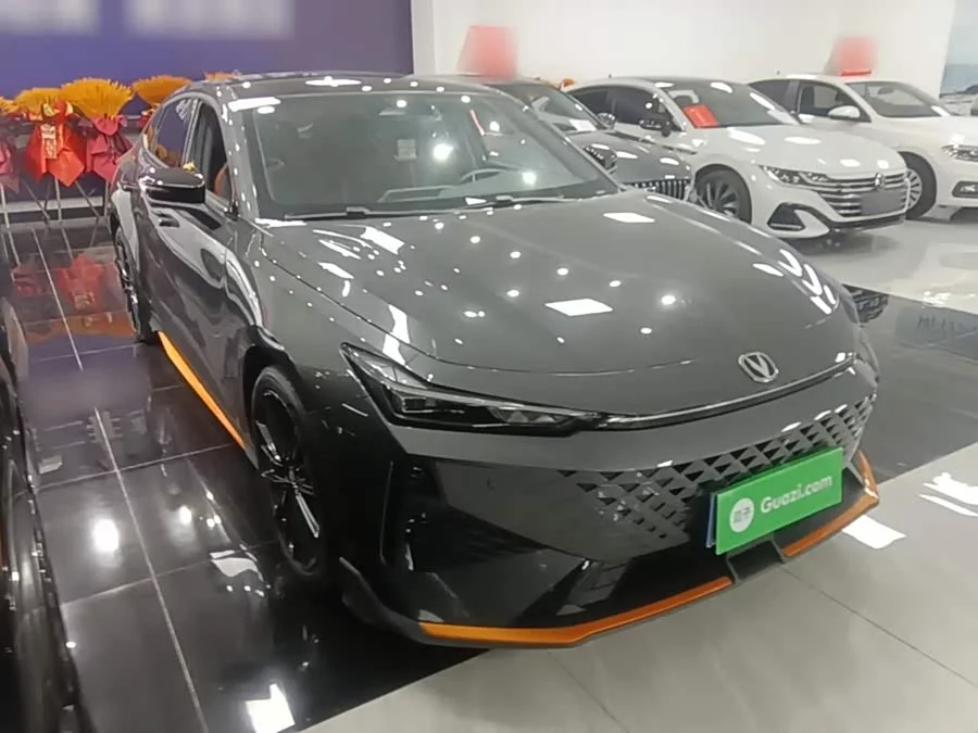 Changan UNI-V