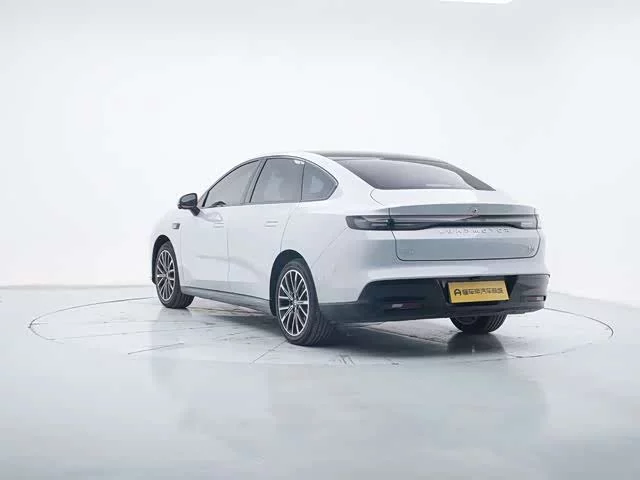 Leapmotor B01