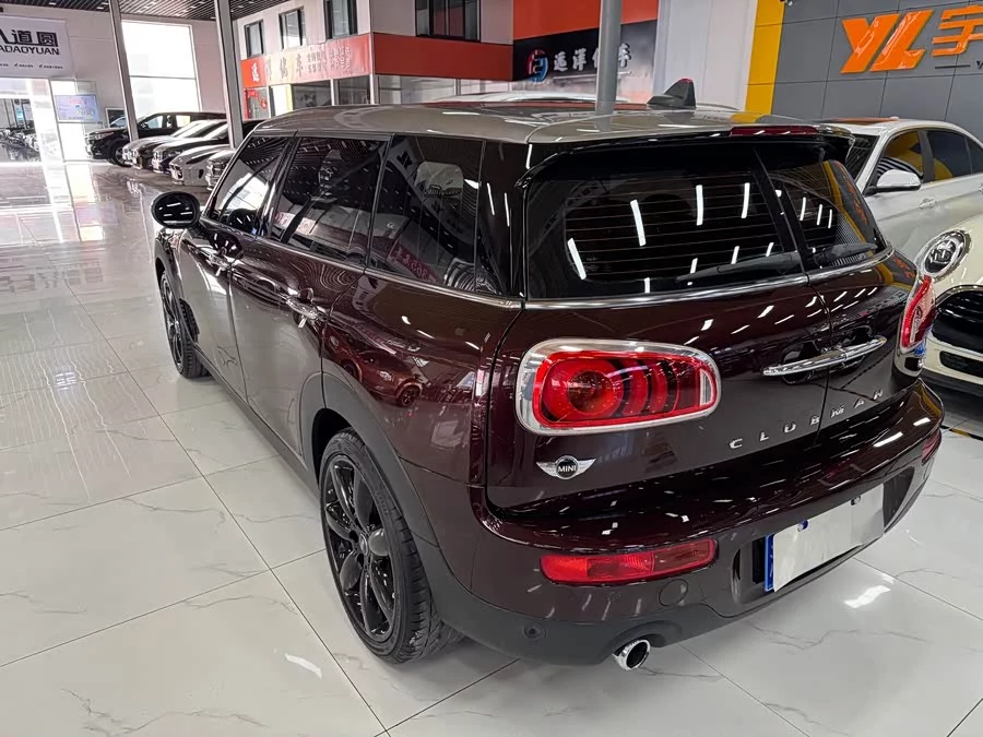 MINI CLUBMAN