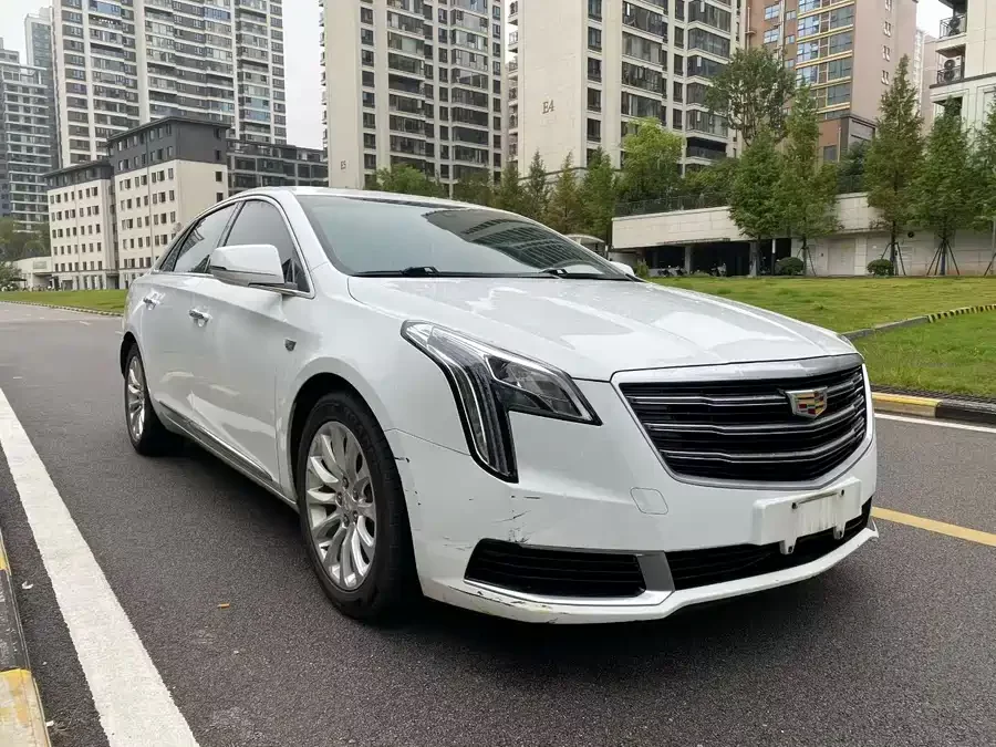 Cadillac XTS