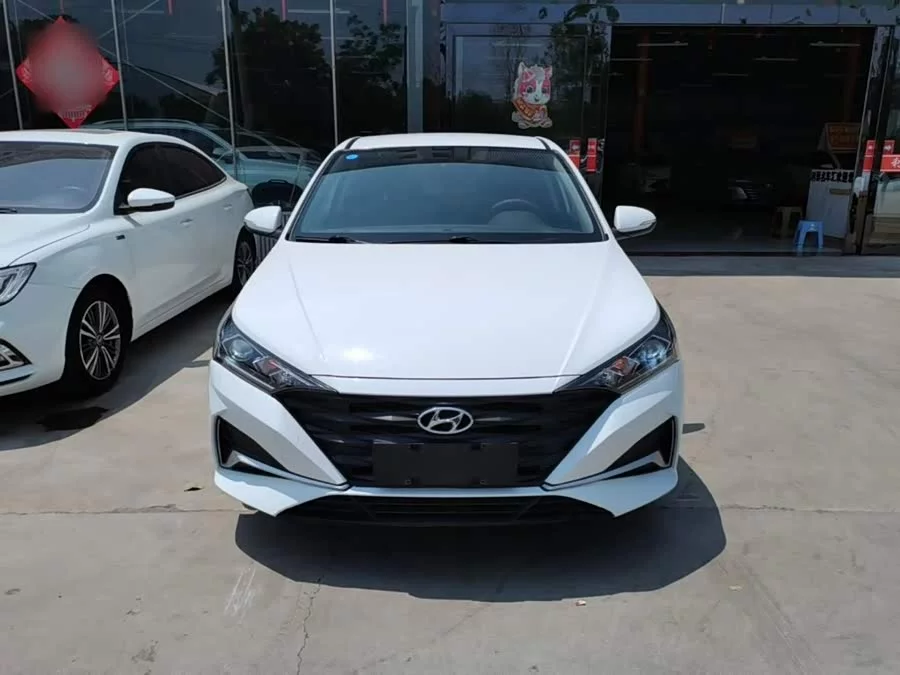 Hyundai Elantra / Celesta