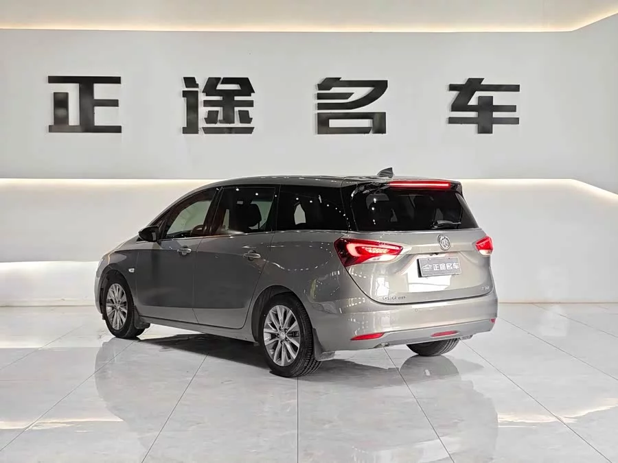 Buick GL6