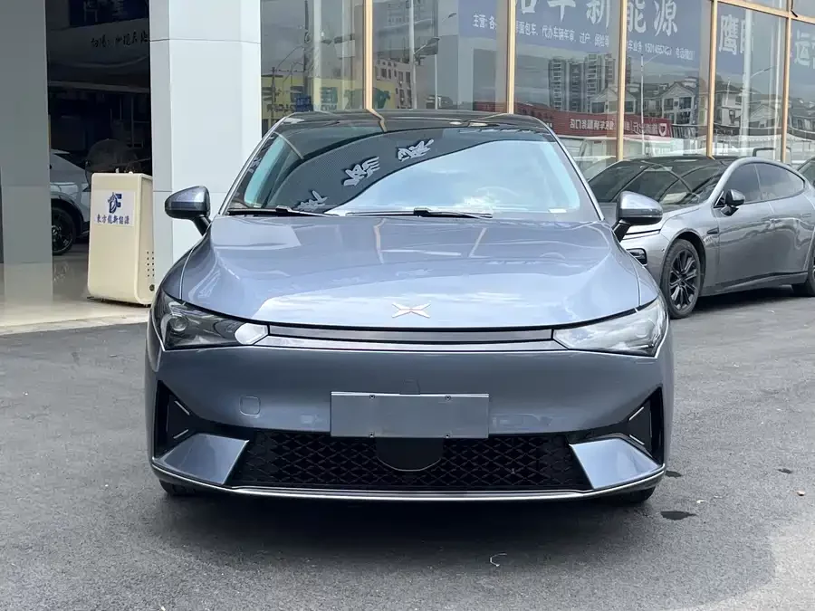 Xpeng P5