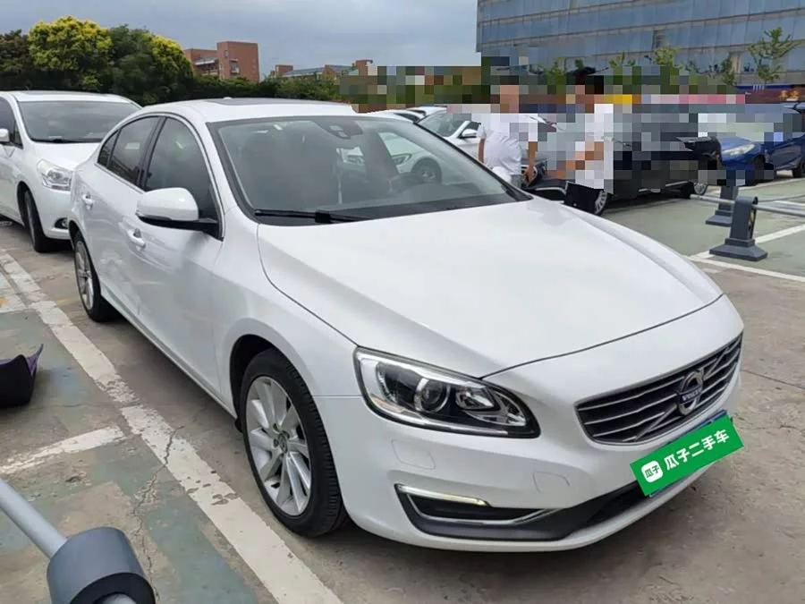 Volvo S60