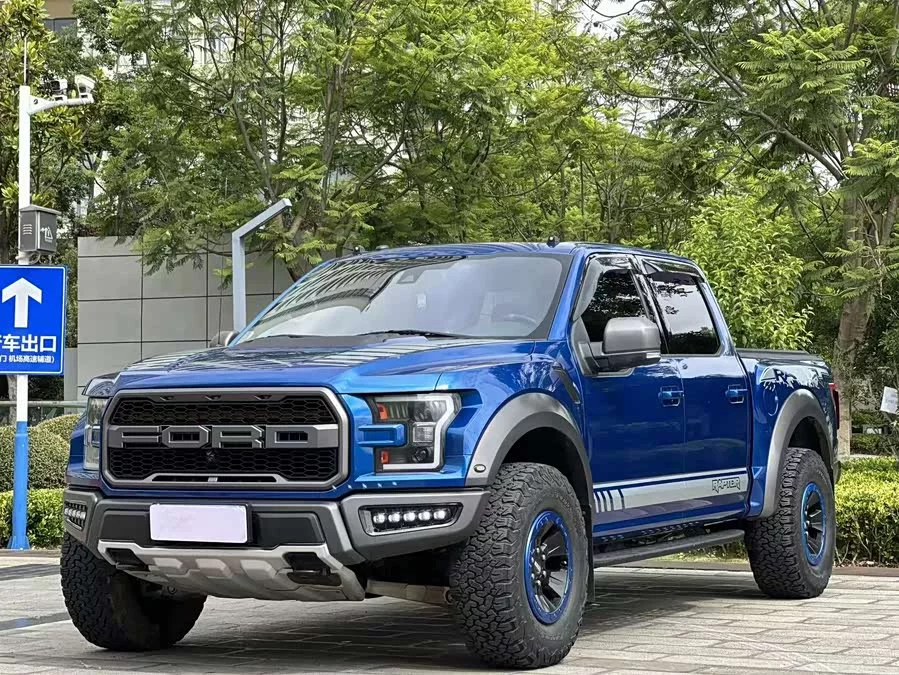 Ford F-150 Raptor