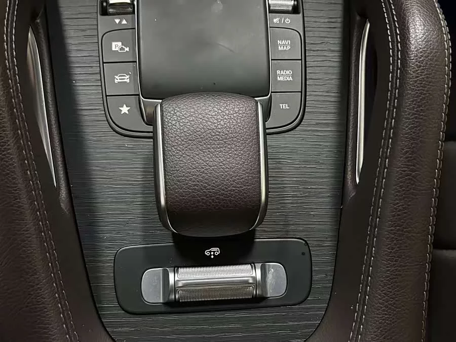 Mercedes Benz GLE (Imported)