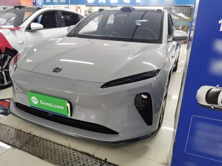 NIO ET5T