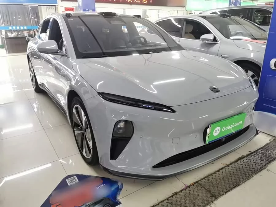 NIO ET5T