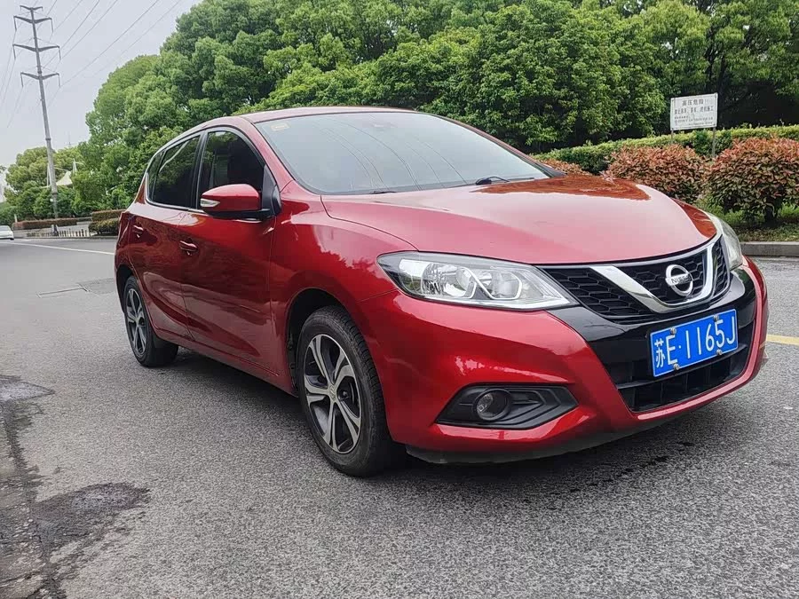 Nissan Tiida