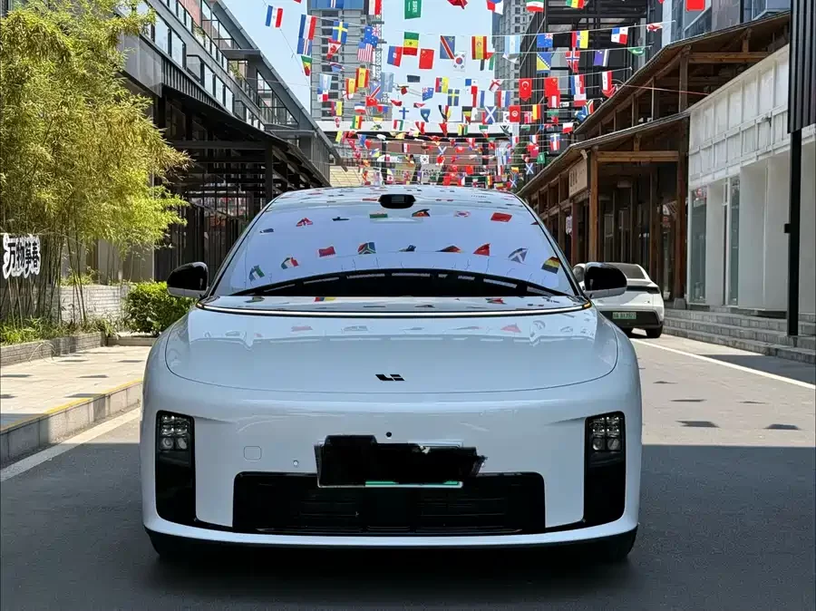 Li Ideal i8
