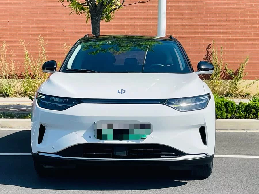 Leapmotor C11