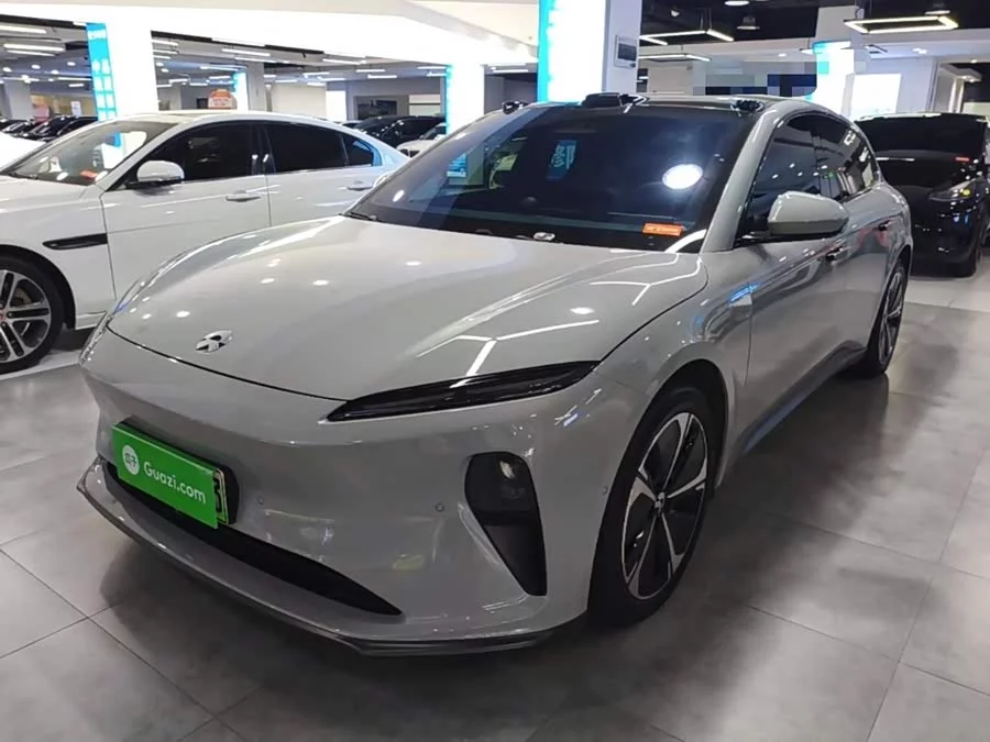 NIO ET5T
