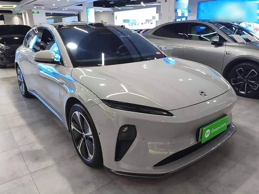 NIO ET5T
