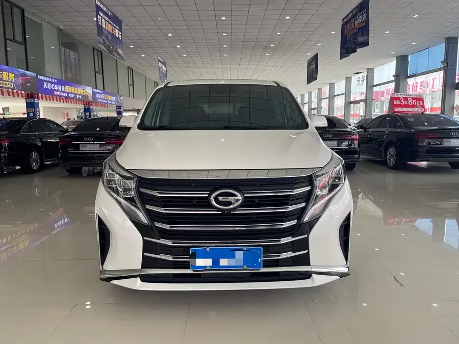 GAC Trumpchi M8