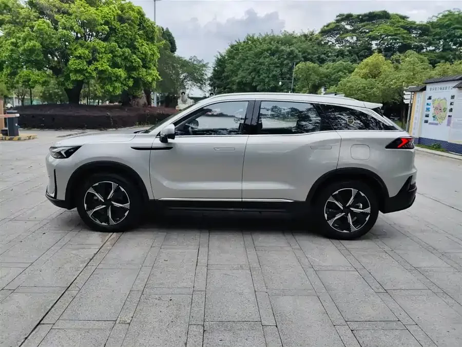 BAIC Beijing X7