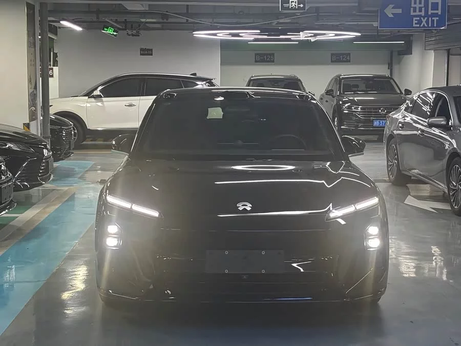 NIO ET5T