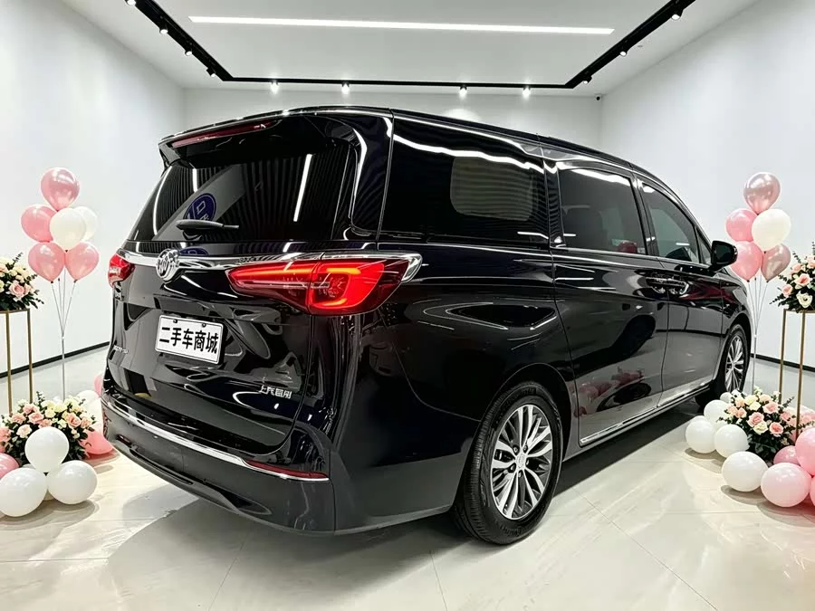 Buick GL8