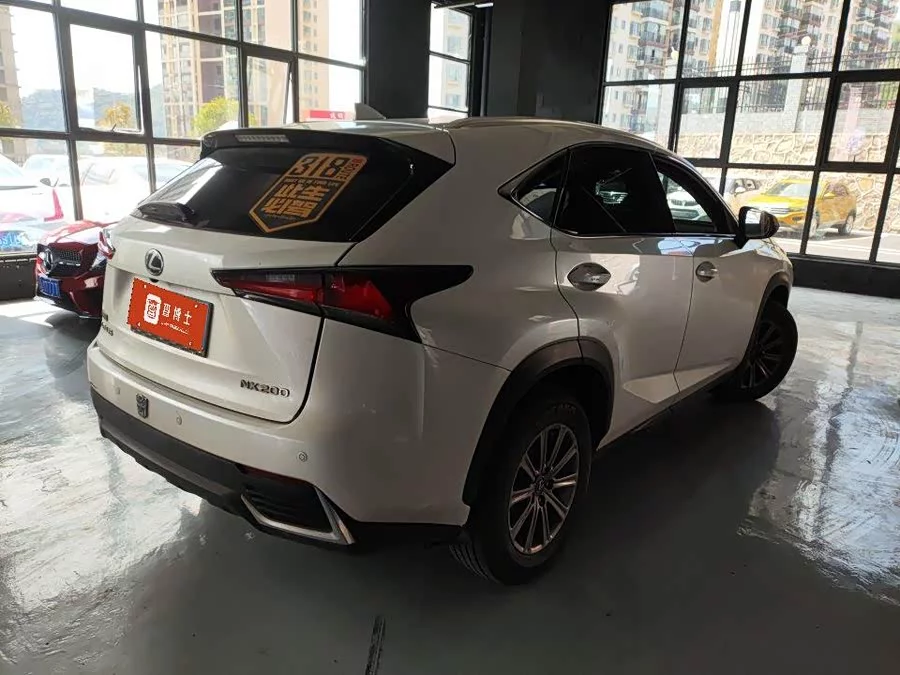 Lexus NX
