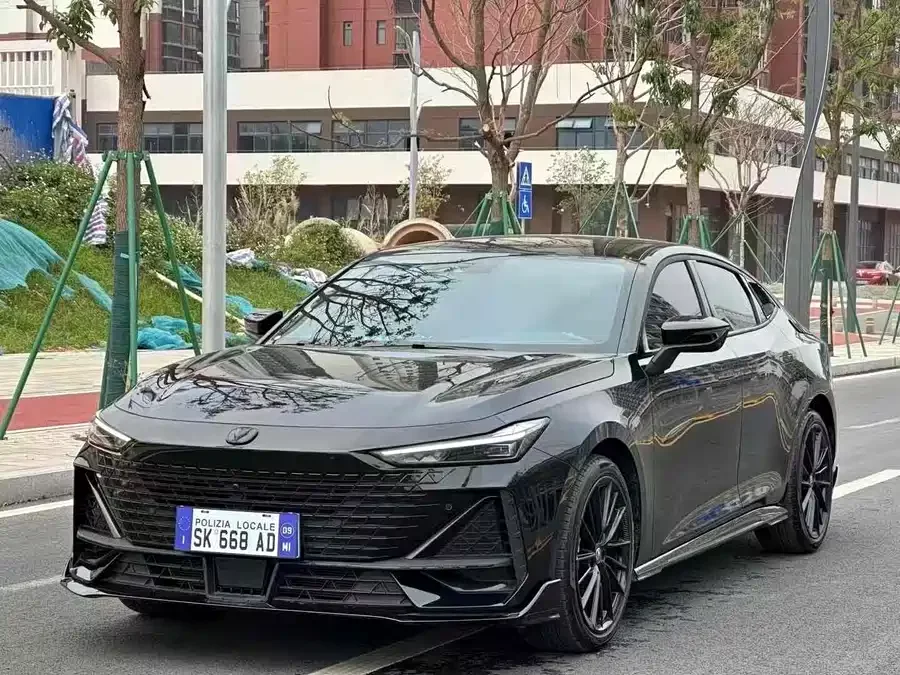Changan UNI-V