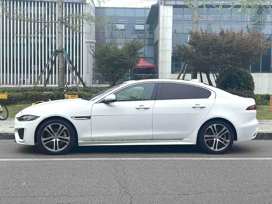 Jaguar XEL