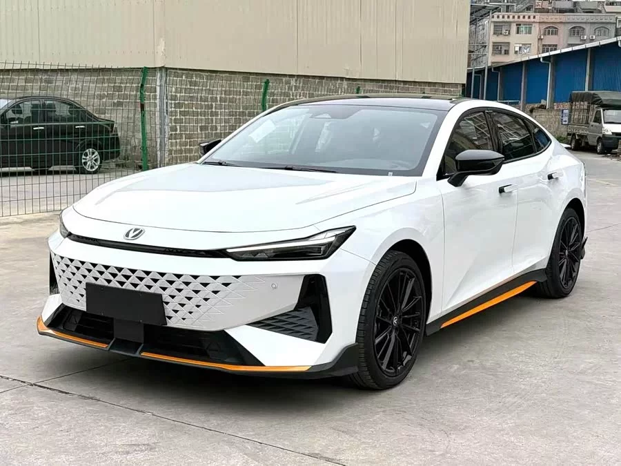 Changan UNI-V