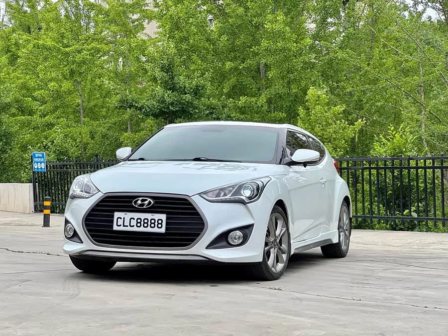 Hyundai Veloster