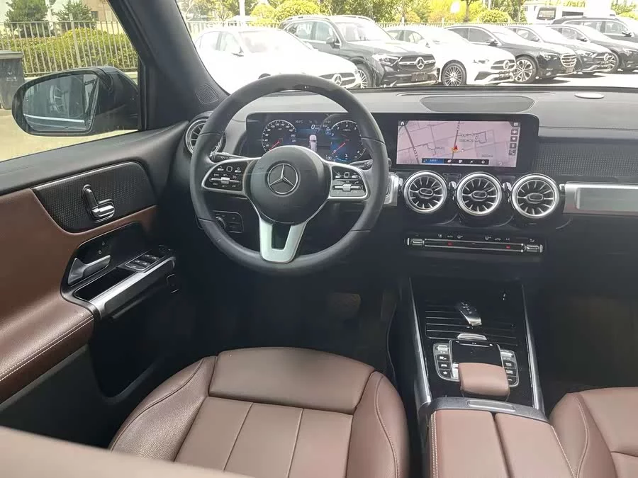 Mercedes Benz GLB
