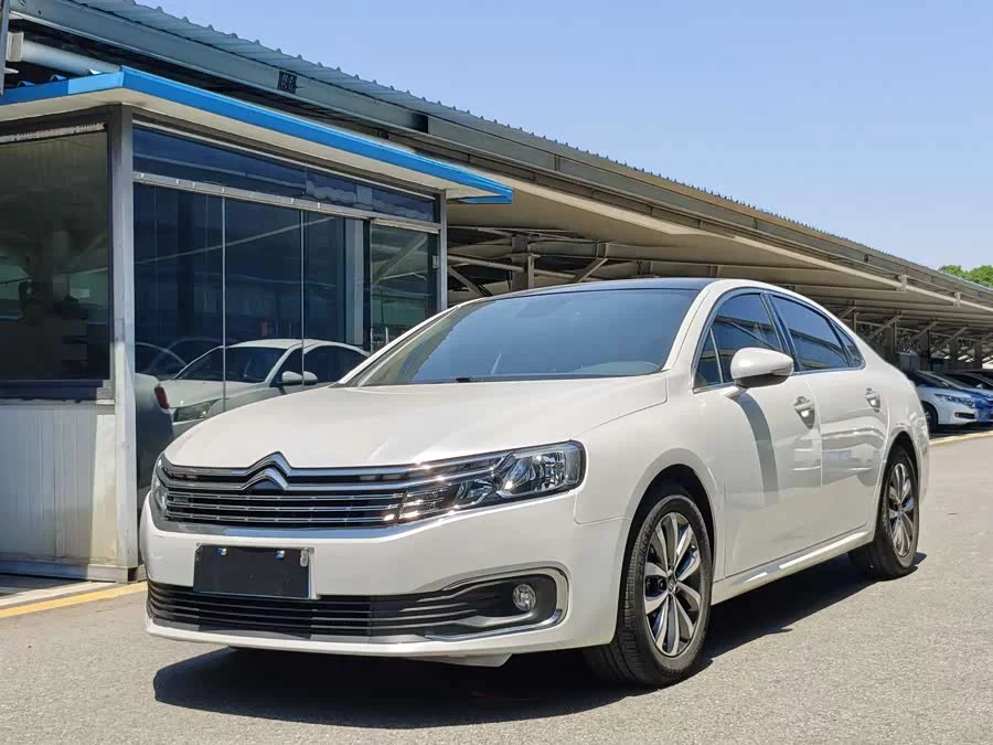 Citroën C6
