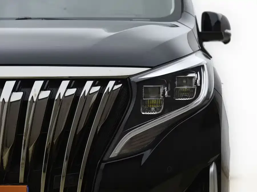 GAC Trumpchi M8