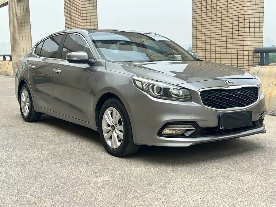 Kia K4