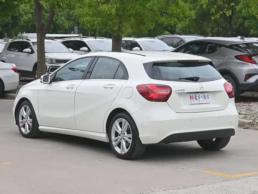 Mercedes-Benz Grade A