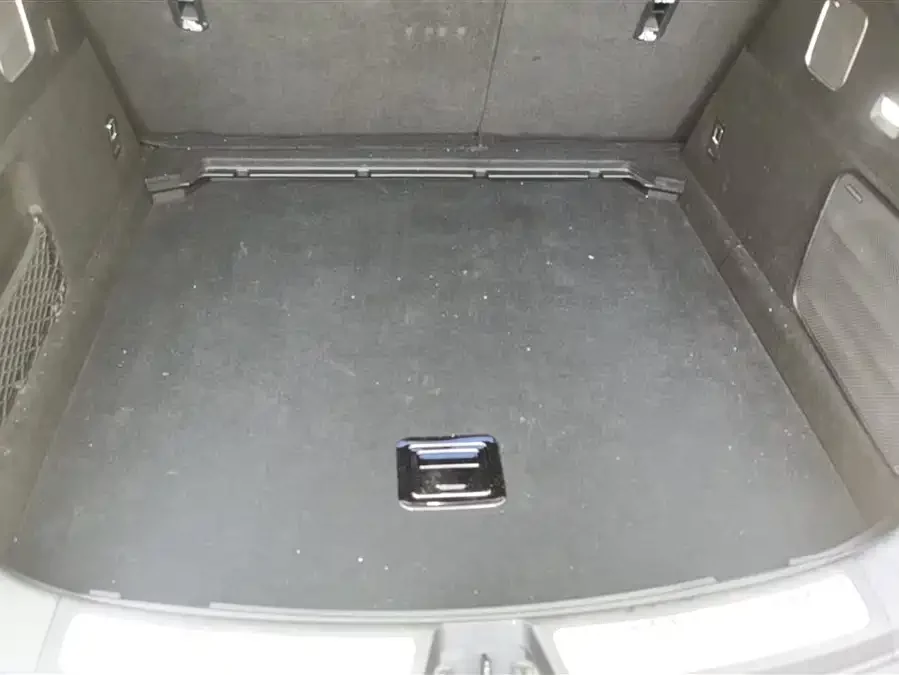 BYD Sea Lion 07 EV
