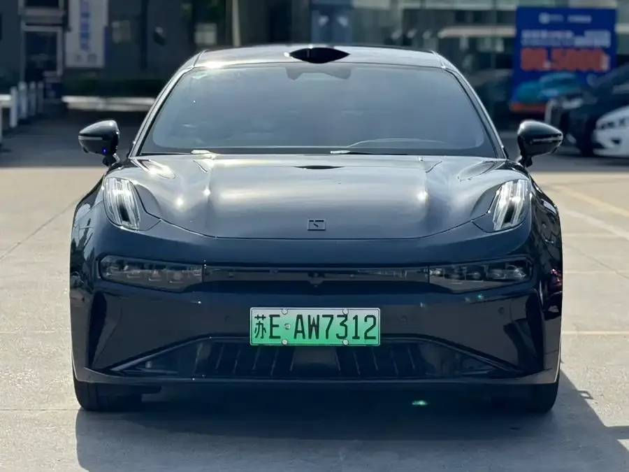 Zeekr 001