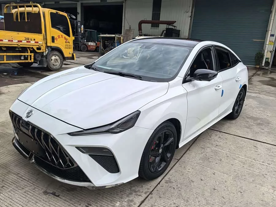 MG 5 Scorpio