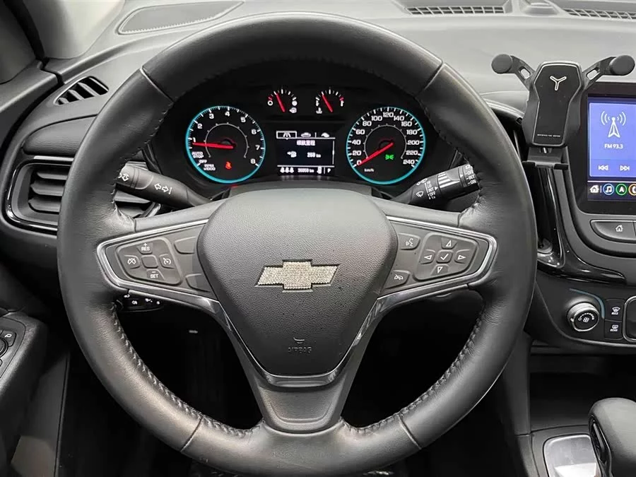 Chevrolet Explorer