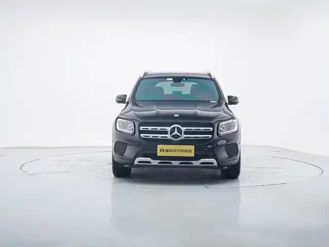 Mercedes Benz GLB