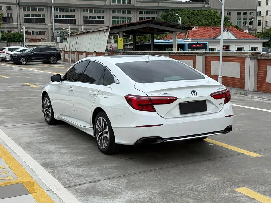 Honda Inspire