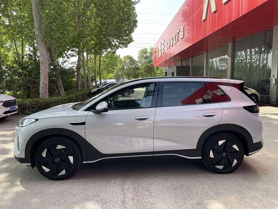 BYD Sea Lion 05 EV