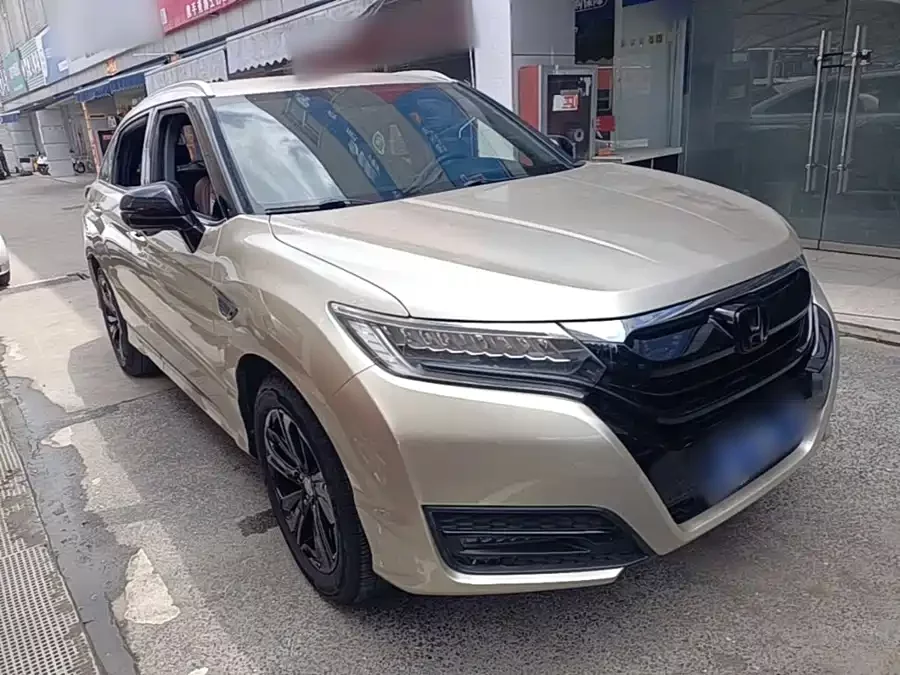 Honda UR-V
