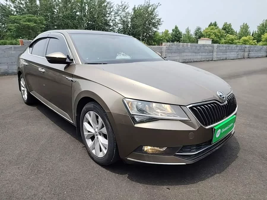 Skoda SuperB