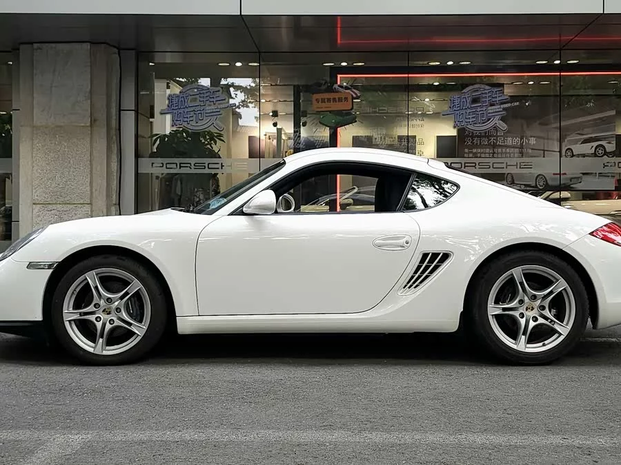 Porsche Cayman