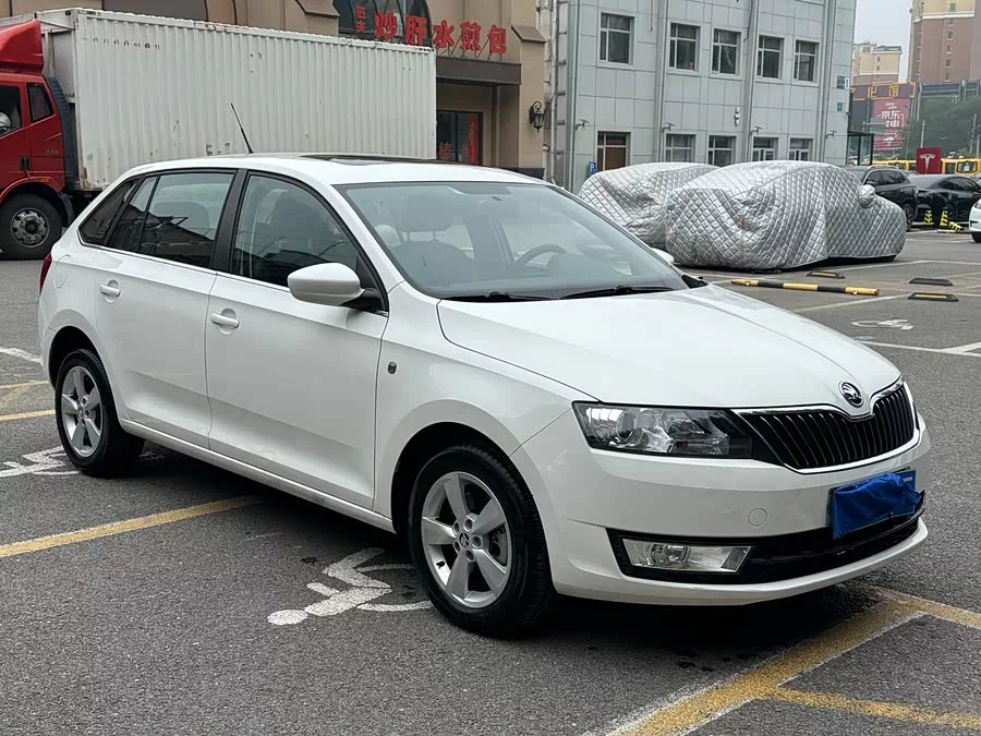 Skoda Rapid