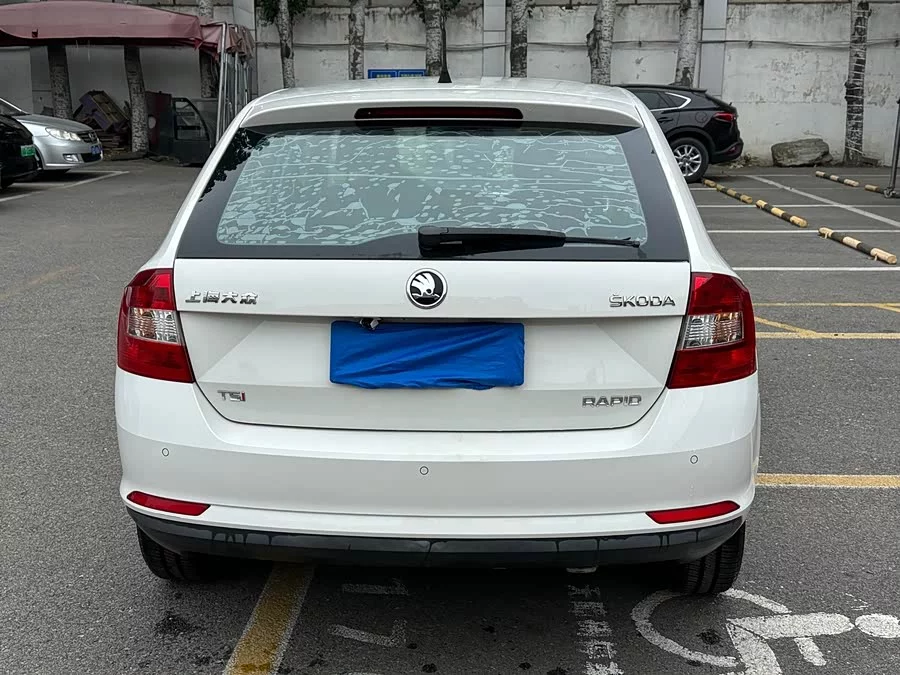 Skoda Rapid