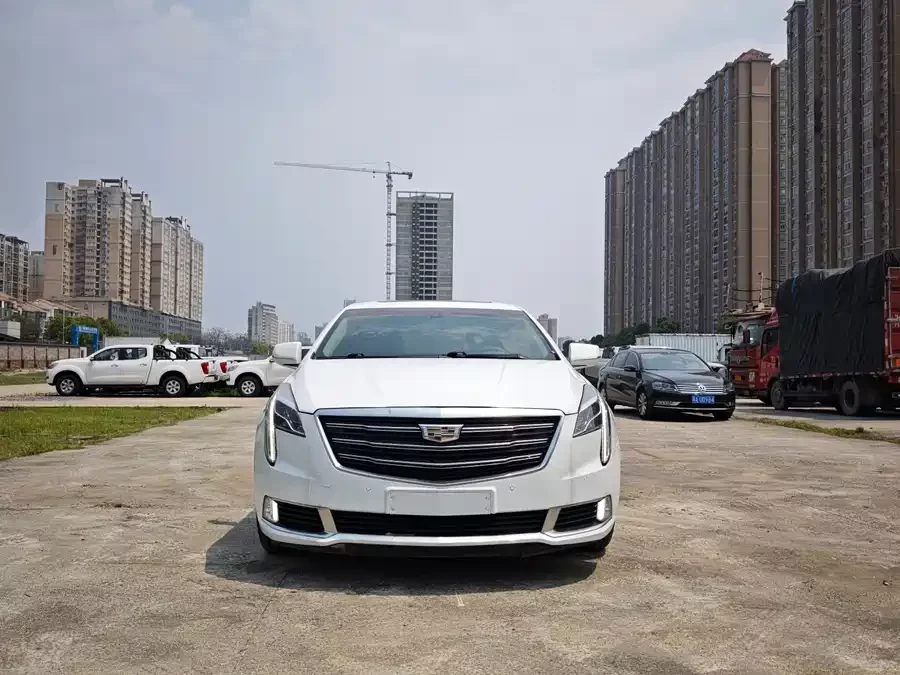 Cadillac XTS