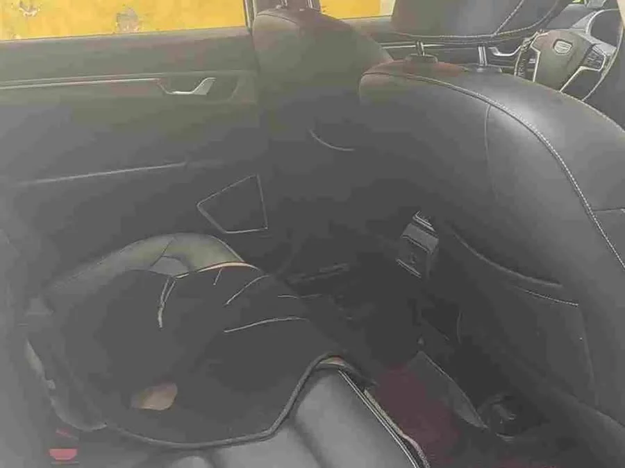 Geely Emgrand GS