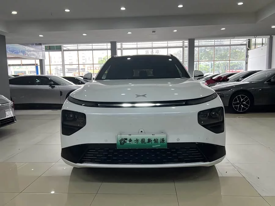 Xpeng G9