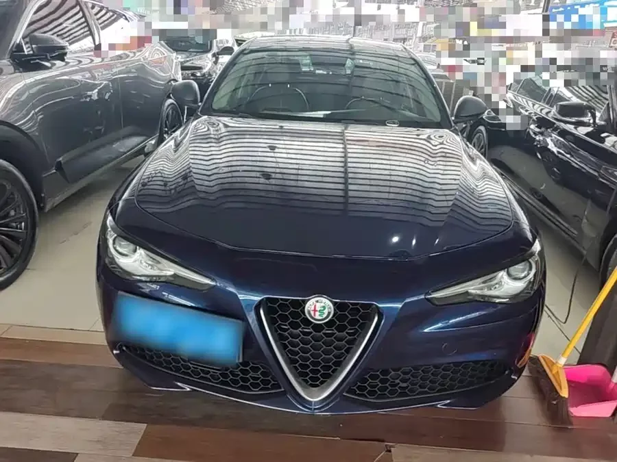 Alfa Romeo Giulia