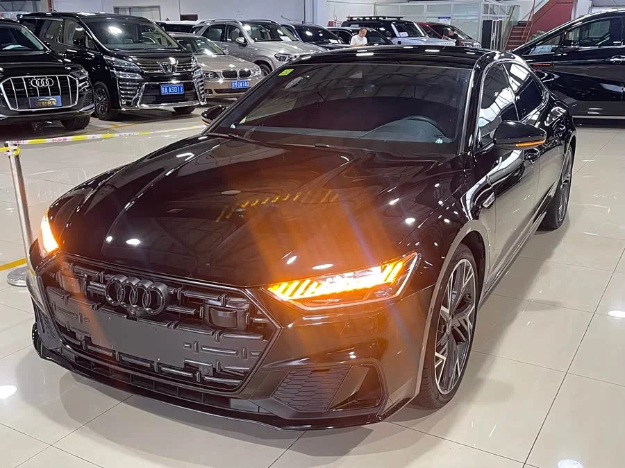 Audi A7L
