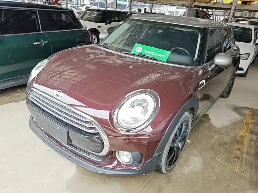 MINI CLUBMAN